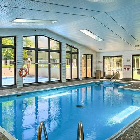 Pet-Friendly Branson Getaway With Private Patio! Appartamento Esterno foto