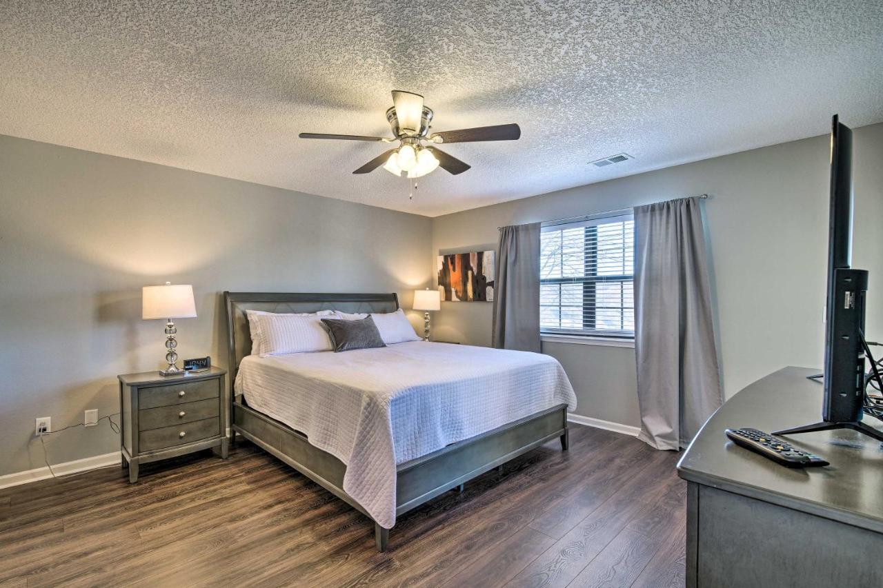 Pet-Friendly Branson Getaway With Private Patio! Appartamento Esterno foto