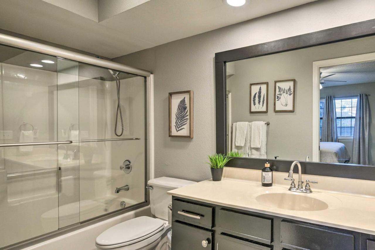 Pet-Friendly Branson Getaway With Private Patio! Appartamento Esterno foto